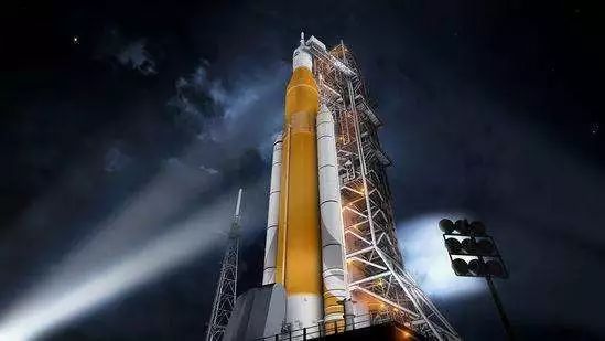 Space Launch System，SLS